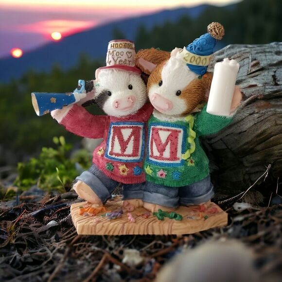 Marys Moo Moos Hoofy Moo Year 540951 Cow Figurine Millennium Enesco Vintage - Picture 10 of 13